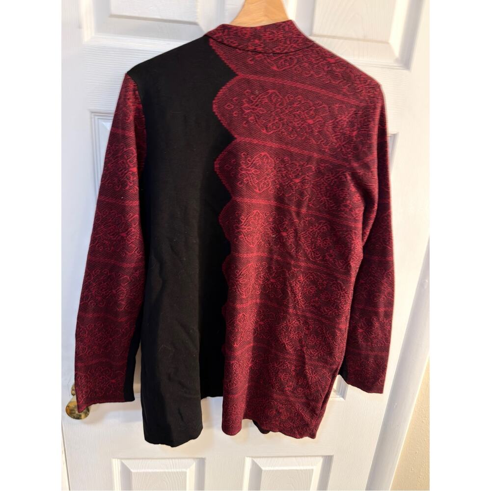 Chico's Open-Front Black Cardigan with Wine Red Patterned Accents 2 NWT - Picture 5 of 10